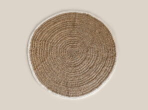 rug round white board natural