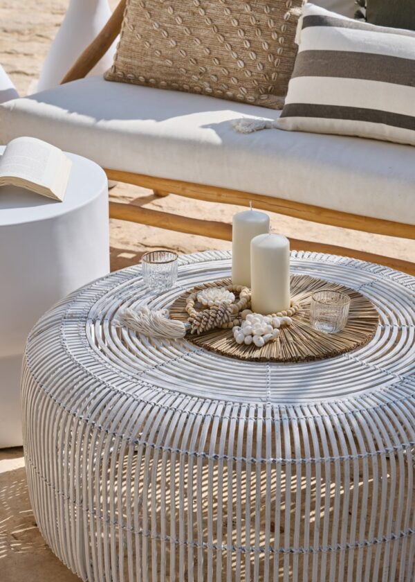 Rattan round coffee table