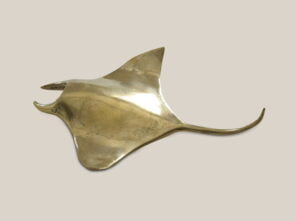 Manta Ray Bronze Decor